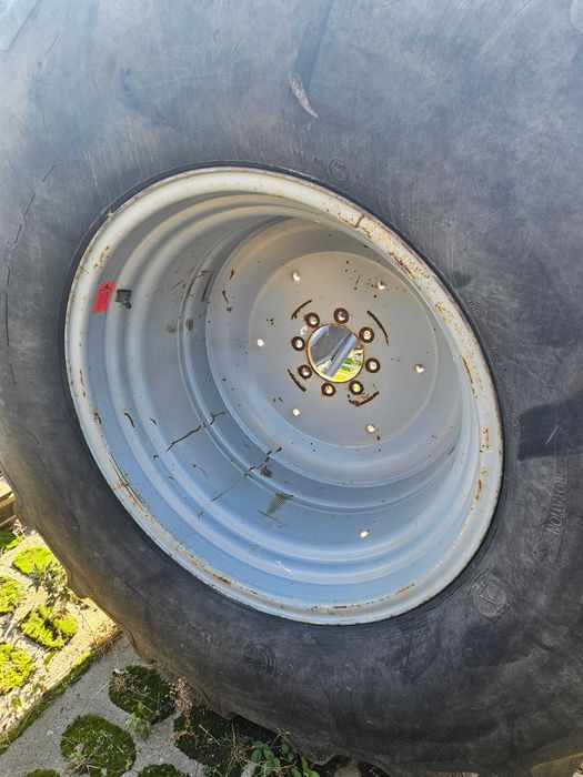 Opona .kola 900.55.32 godyer cale gotowe do jazdy