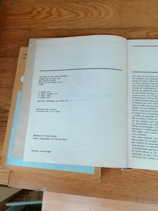 livros de física e química