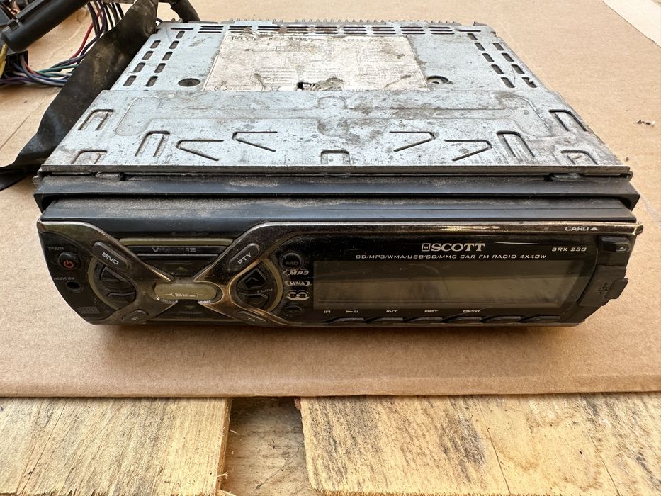 Radio samochodowe aux usb cd scott srx 230