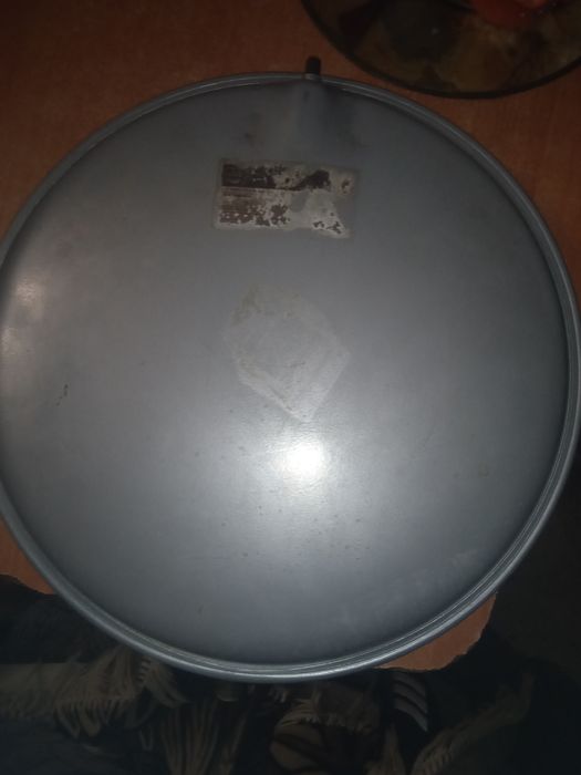 Розшерительный бак для отопления