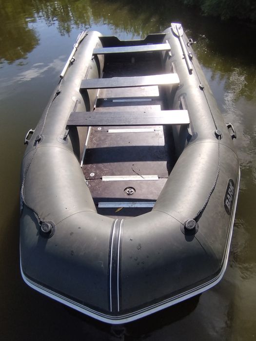 Лодка bark bt-450s з мотором вихрь 30