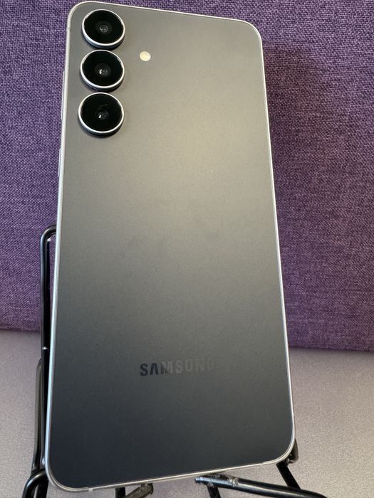 Samsung Galaxy S25 FE 8/128GB