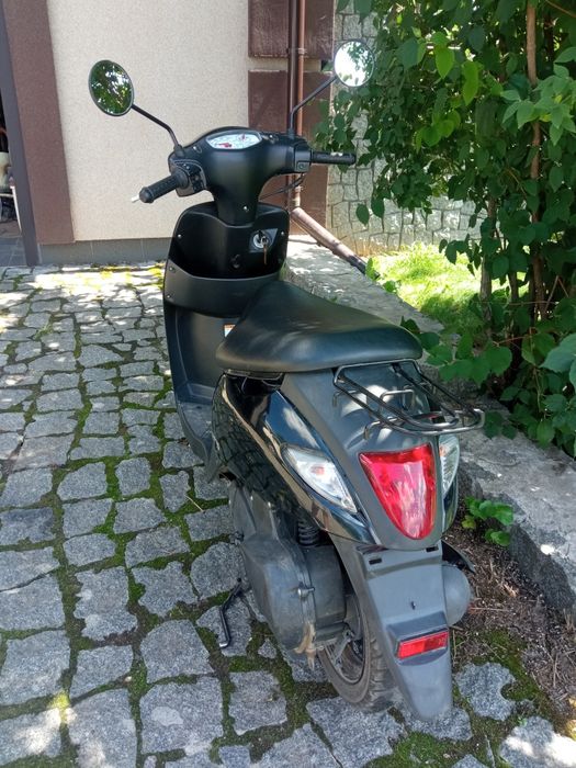 Скутер SUZUKI 2018р