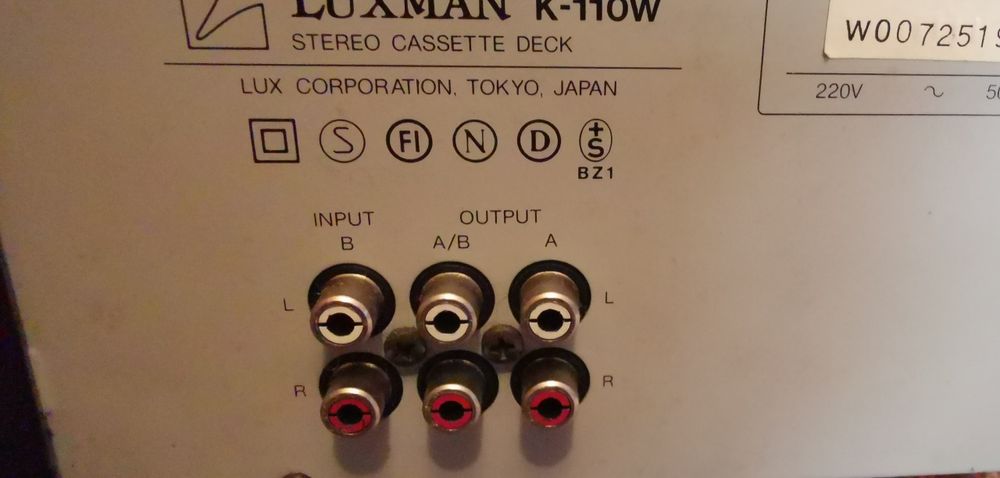Luxman K110W - magnetofon kasetowy