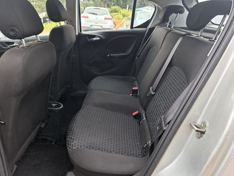 Opel Corsa 1.2 Dynamique 2018 Nacional 120000km