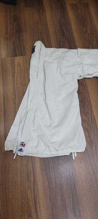 Kimono adidas casaco