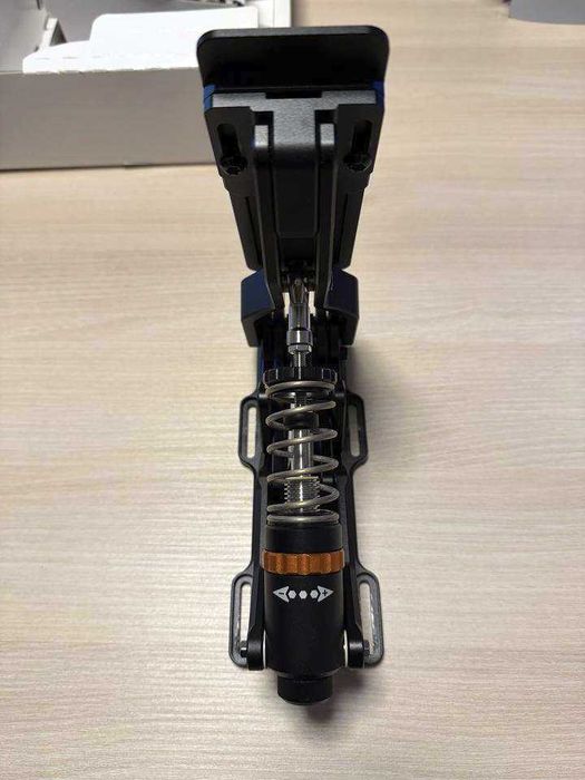 SIMUCUBE Throttle + Damper