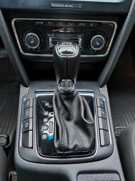 Skoda Superb 2014 VIN TMBJE73T9F9015850 фото оголошення 10 з 22