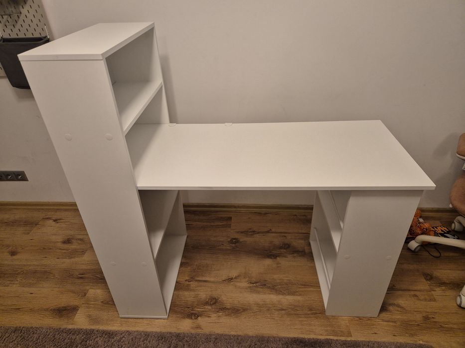 Biurko 122 x 55 x 120 cm biały regał z półkami