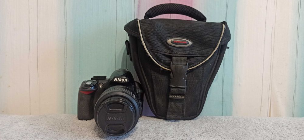 Фотоапарат NIKON  D3100
