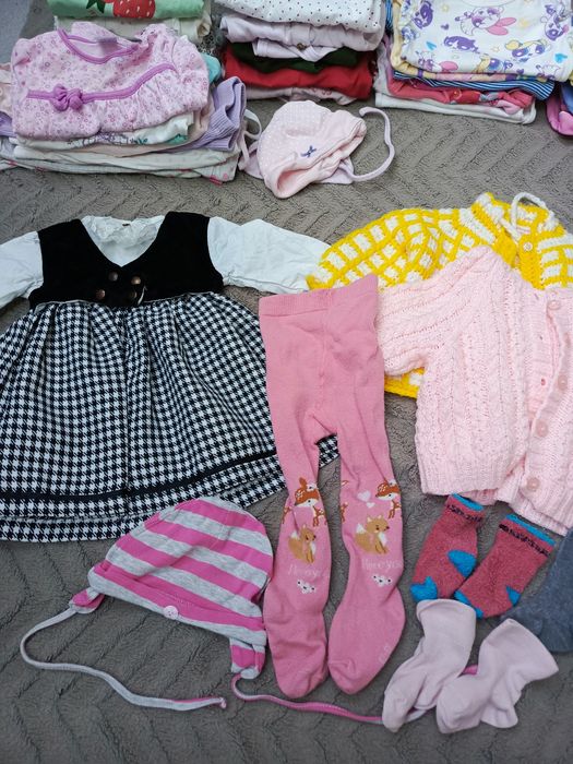 Zestaw ubranek dla dziewczynki rozmiar 68
