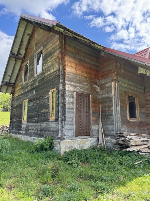 Будинок в с. Космач