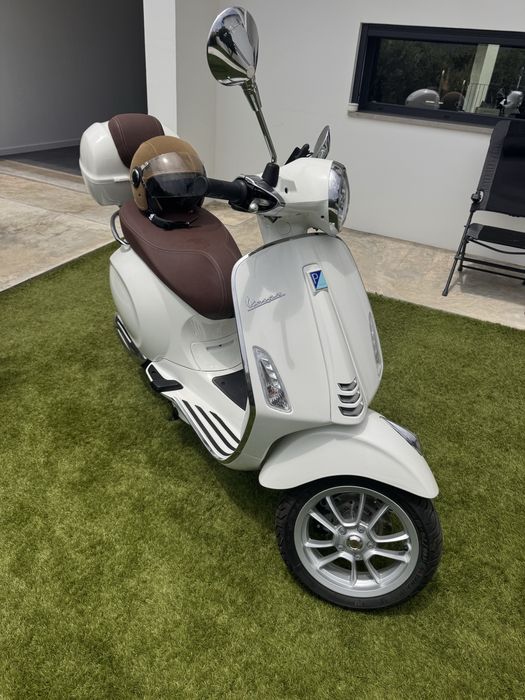 Vespa Primavera 125