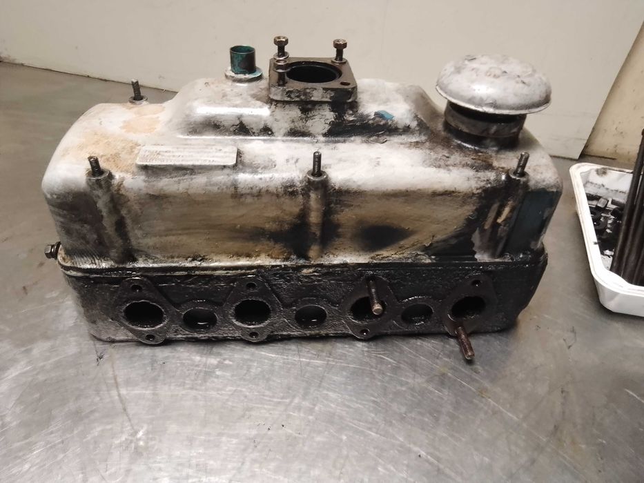 Głowica Hanomag Perfekt 400 części silnikowe