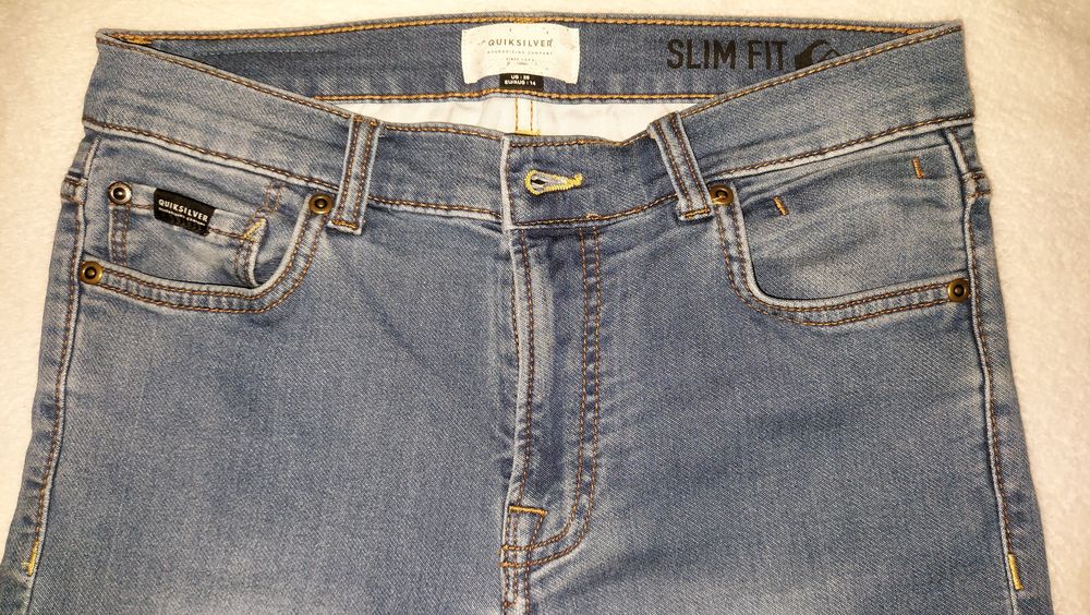 Calças de ganga Quicksilver 14 anos
