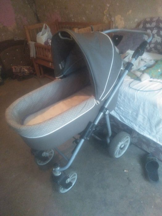Продам коляску хорошу