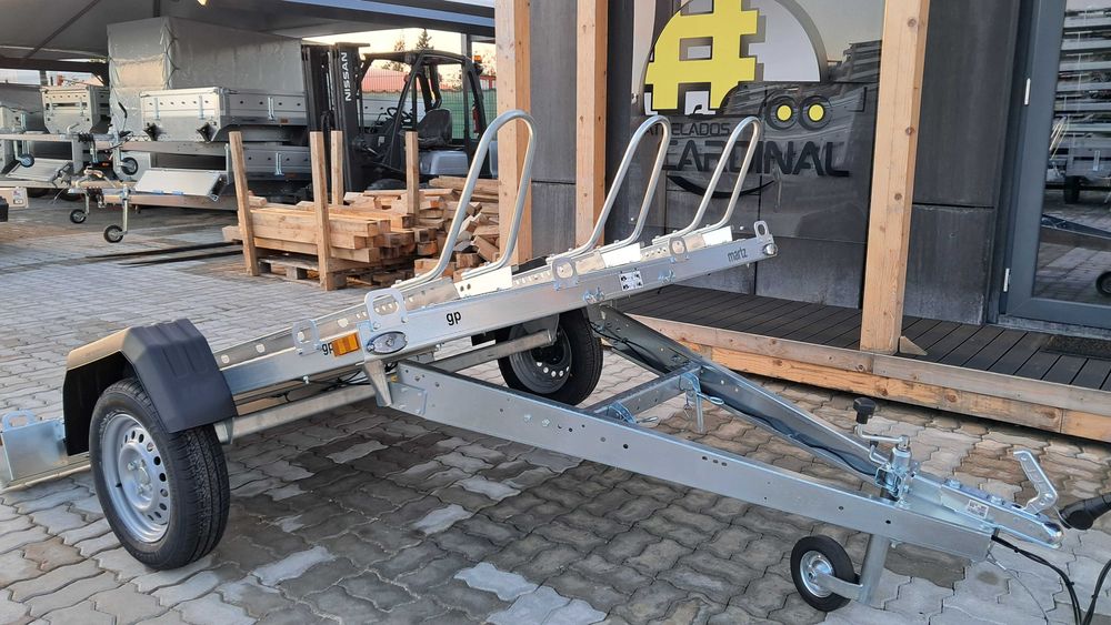 Atrelado NOVO Marca MARTZ mod. GP3 Premium Piso alumínio.