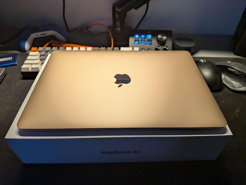 MacBook Air M1 8 GB 256 GB Rose gold