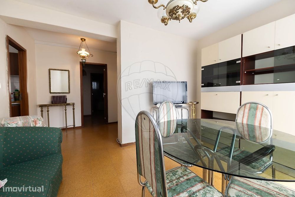 Apartamento T2 para arrendamento