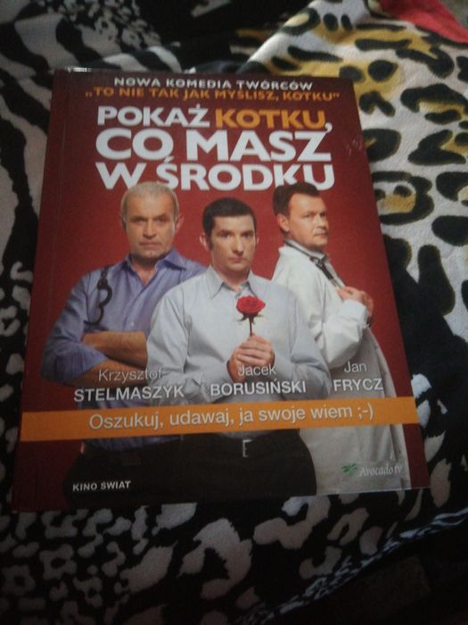 Film pokaż kotku co mam w środku