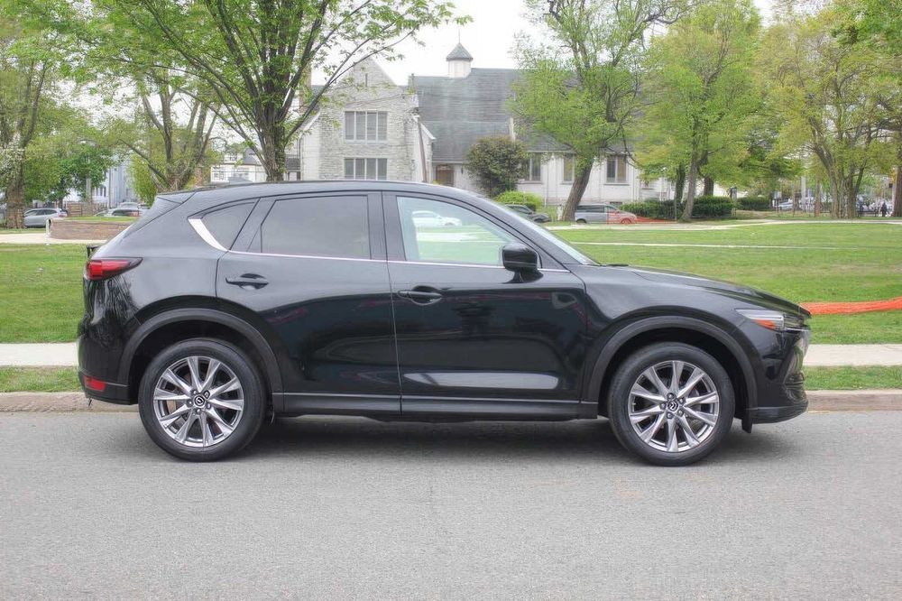 Mazda CX-5 Grand Touring      2019