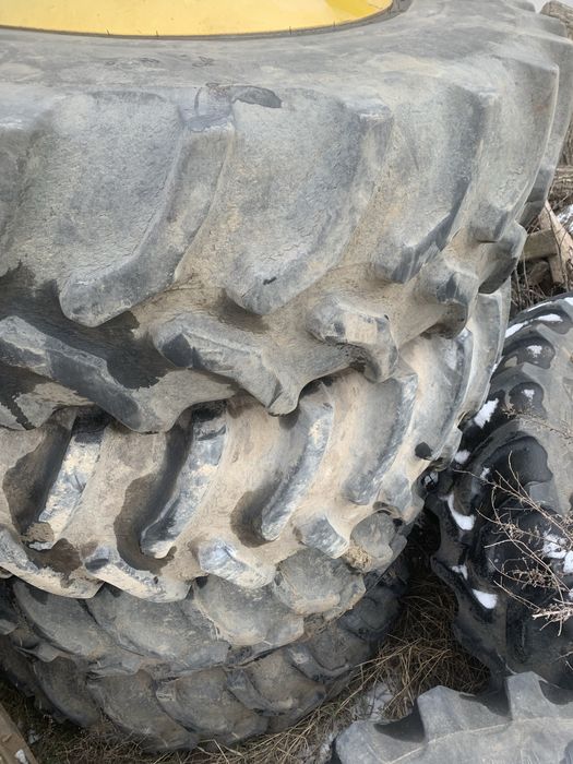 Скати Godyear Continental Firestone John Deere спарка, стояли на  9650 STS 9660 STS