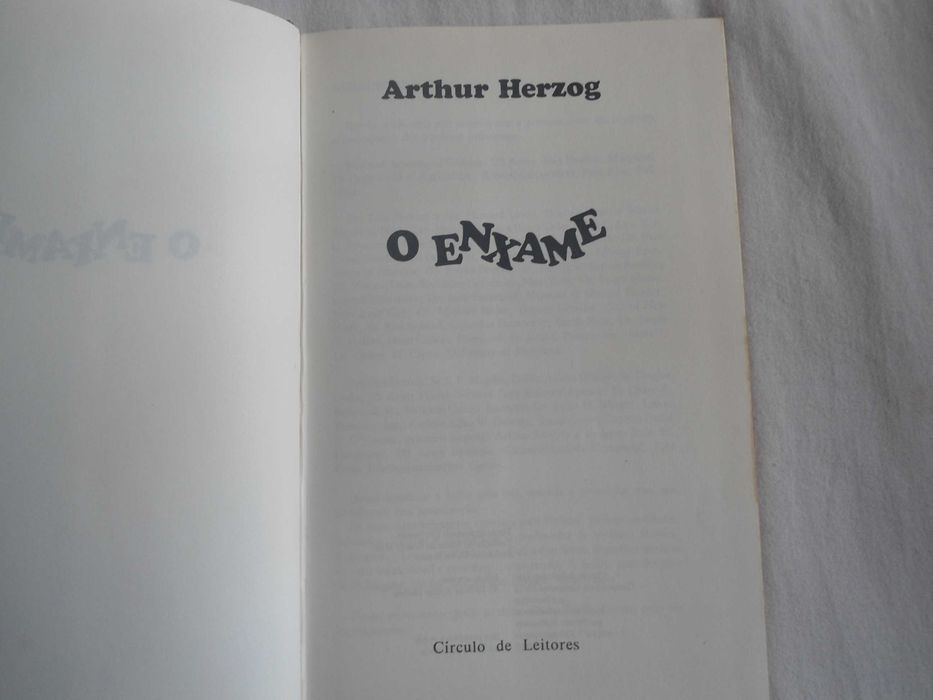 O Enxame por Arthur Herzog