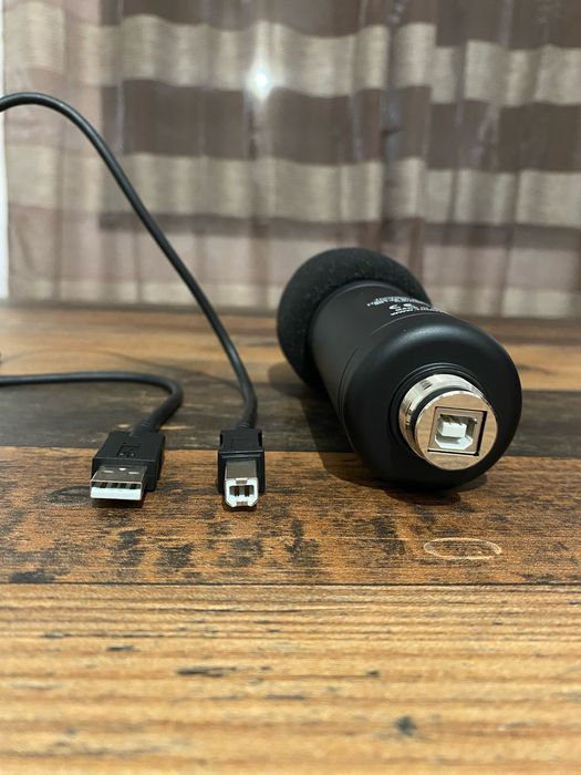 Microfone t.bone SC 420 USB Desktop-Set (bem cuidado e com pouco uso)