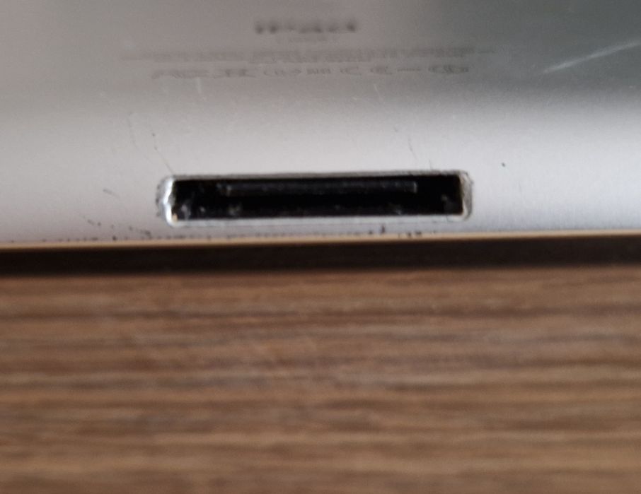 Apple IPad model a1395