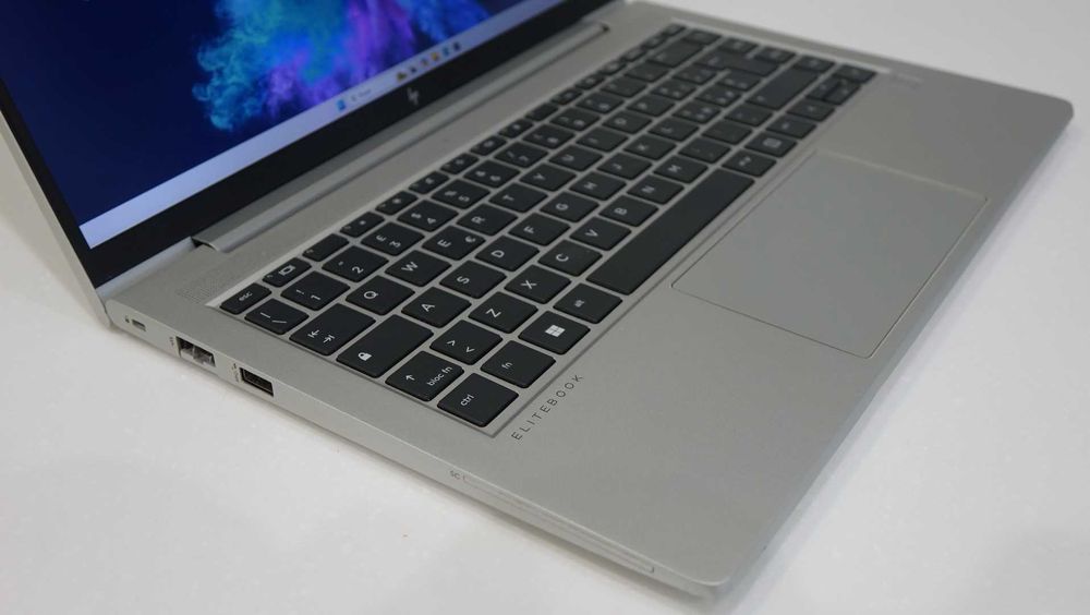 Ноутбук HP EliteBook 14 645 G9 IPS FHD Ryzen 5 Pro 5675U 16GB 256GB