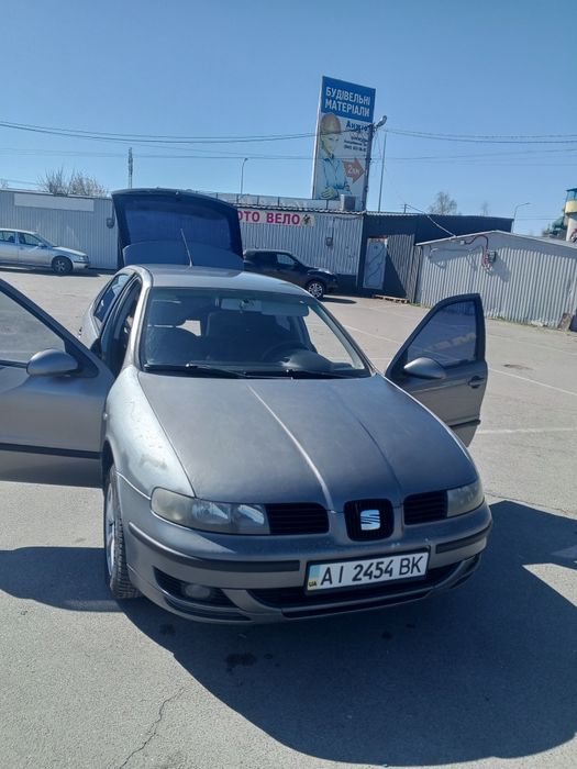 Автомобіль сеат Леон