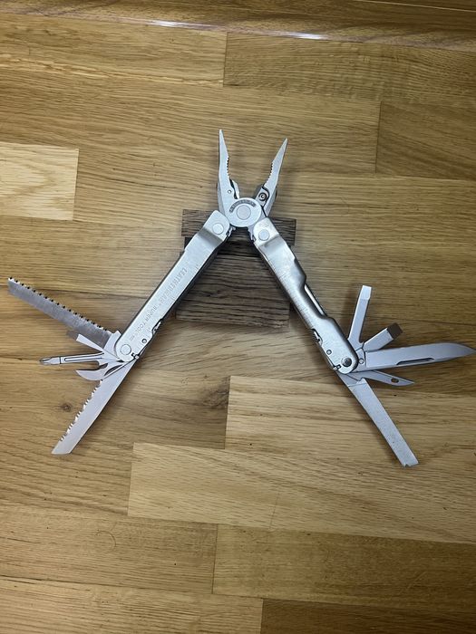 Мультитул Leatherman Supertool 300 Silver