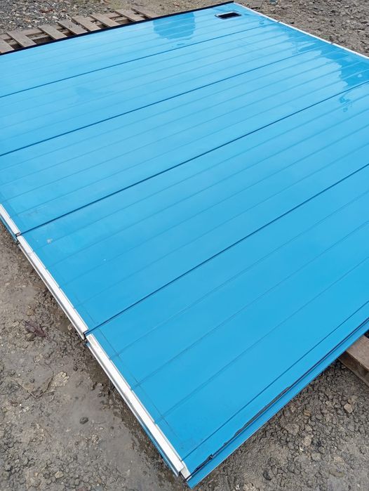 Brama segmentowa panelowa garażowa 300x307 wysoka