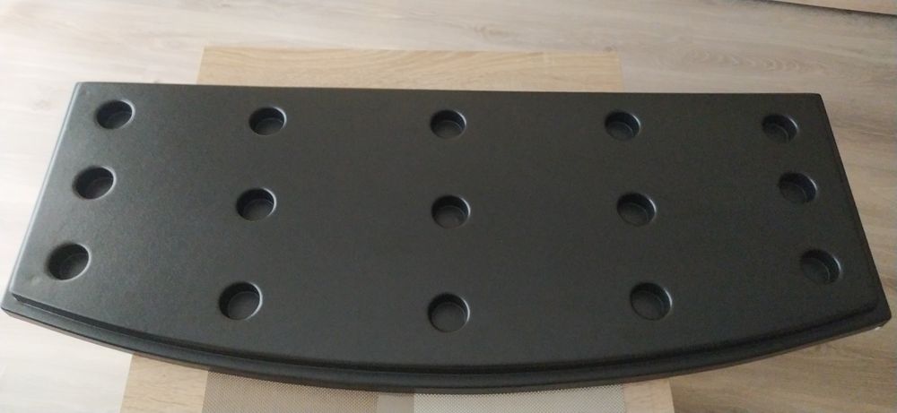 Podstawką pod akwarium 100 cm. Owal