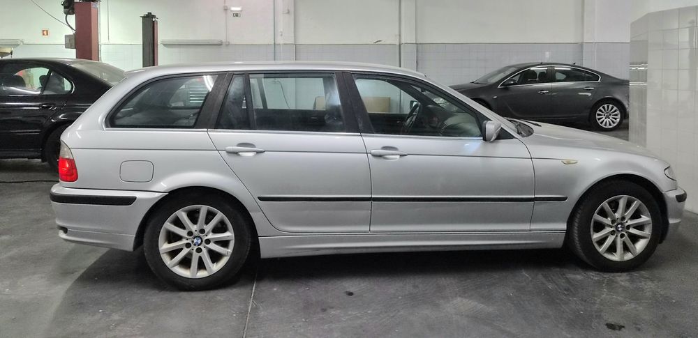 Bmw 320D Touring Nacional / Aceito Retoma foto 2