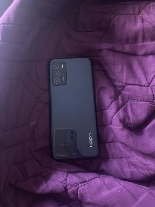 telemovel oppo novo 128 gb como novo foi usado durante 1 mes