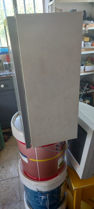 Móvel rectangular para wc