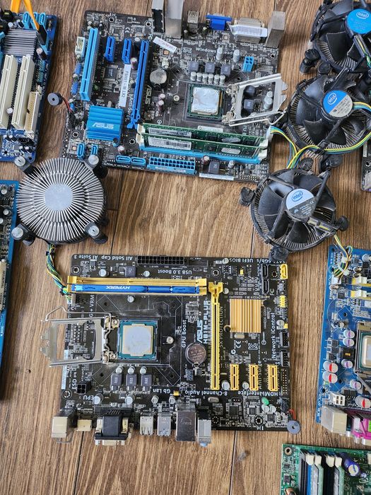 10 x płyty główne + procesor + ram + chłodzenie