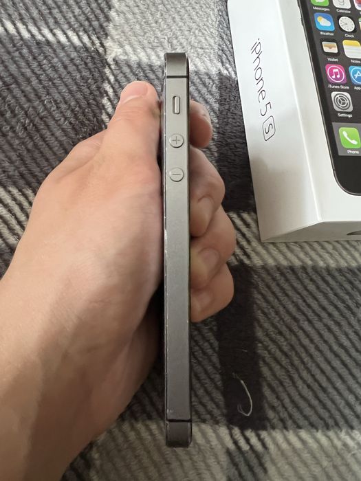 Iphone 5S 16GB.