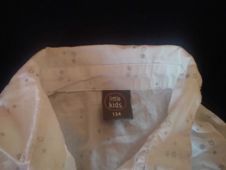 Biała koszula dla dziewczynki