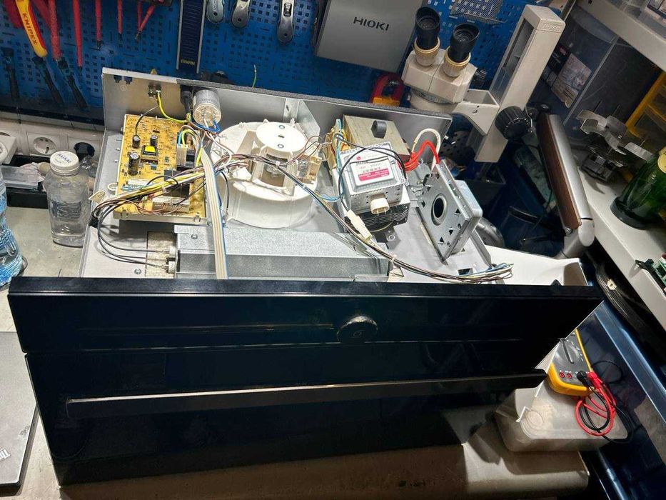 Piekarnik marki Whirlpool Hotpoint Ariston - Naprawa AGD