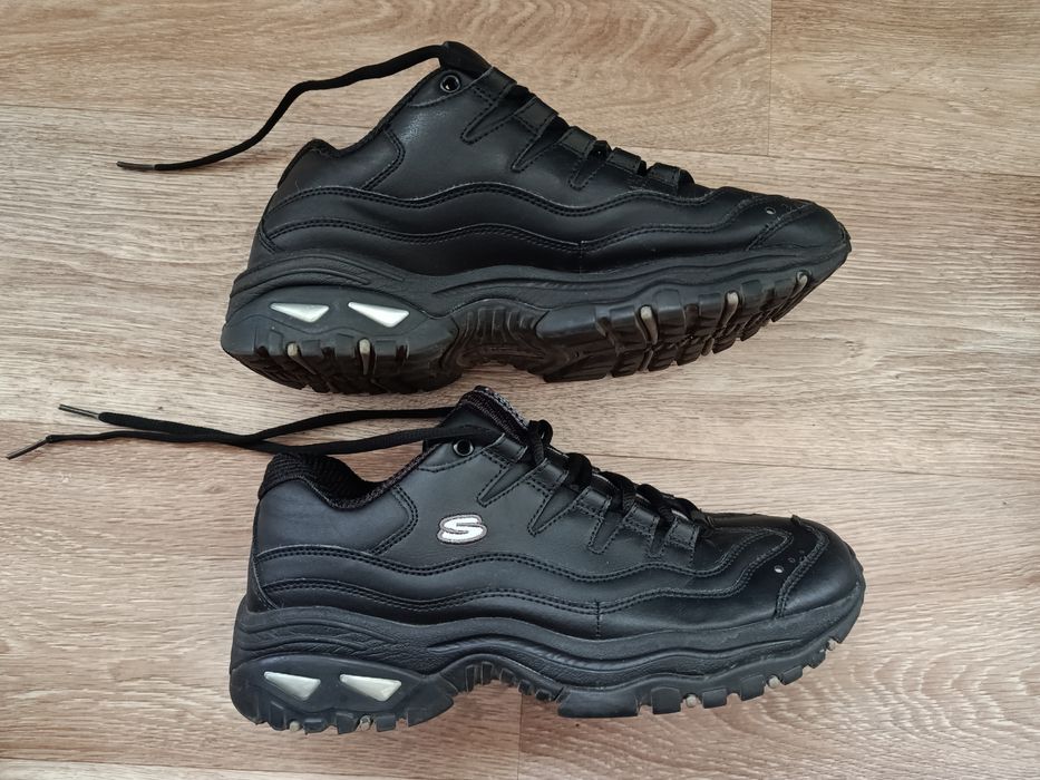 Кросівки SKECHERS 39 розмір