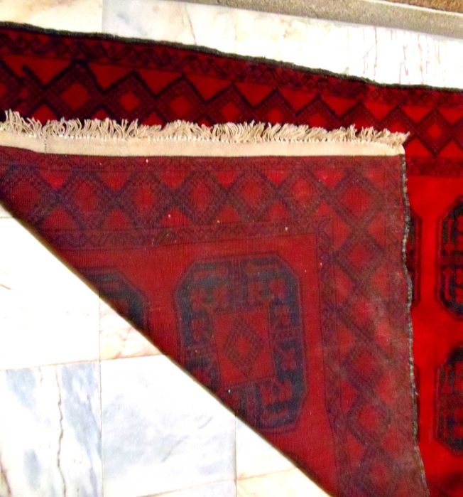 Tapete Afegão Baluchi  (n/usado). Dim 192x110 cm.Ver algumas dafeitos