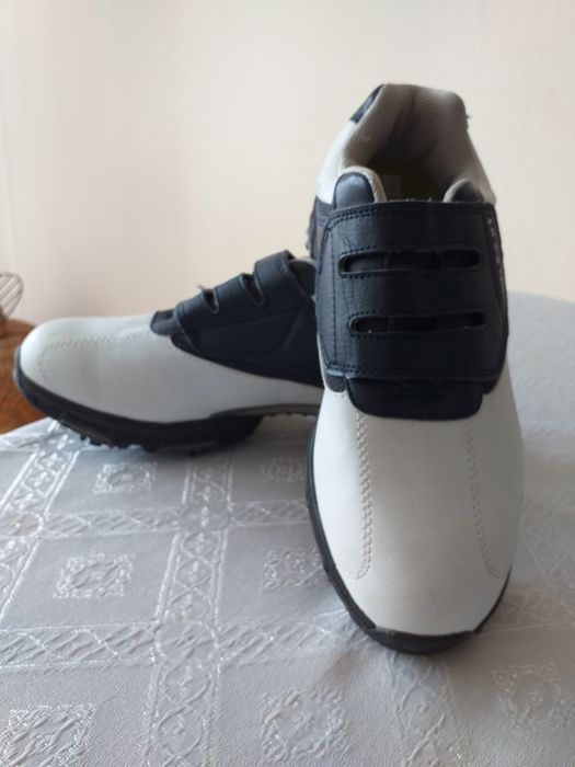 Nowe buty do golfa stuburt
