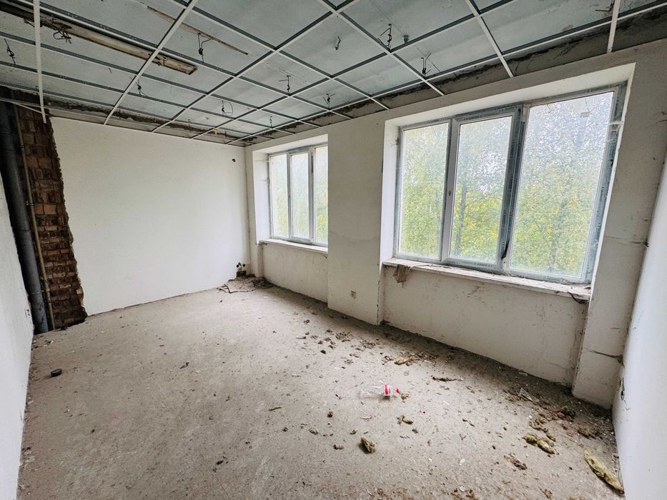Продаж бізнес-центру,Дрогобич,площа 2405 м.кв, БЕЗ КОМІСІЇ.ЦЕНТР МІСТА