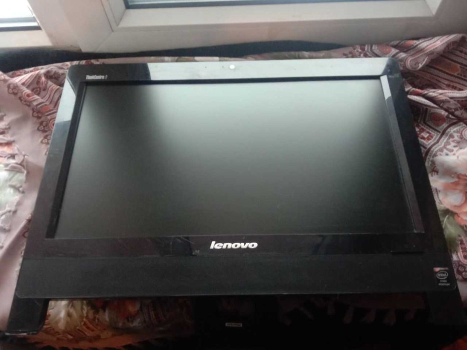 Моноблок Lenovo ThinkCentre Edge 62z