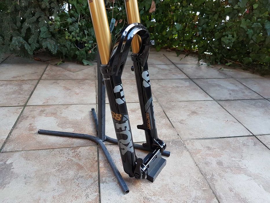 amortyzator 29" FOX Factory 38 Float, Kashima, skok 160, Boost, 44mm