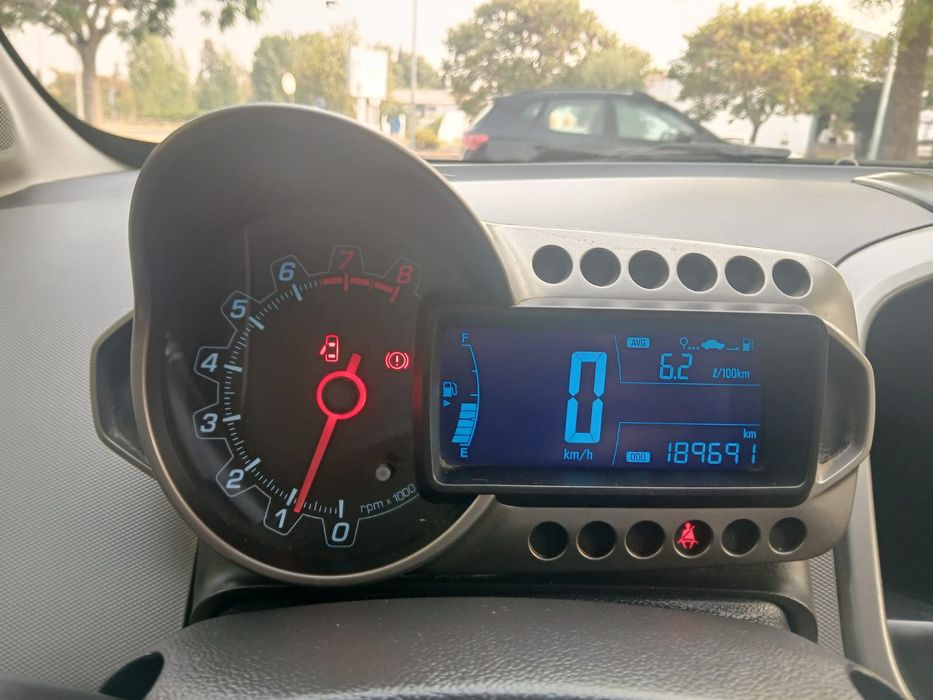 Chevrolet Aveo 1.2 86cv