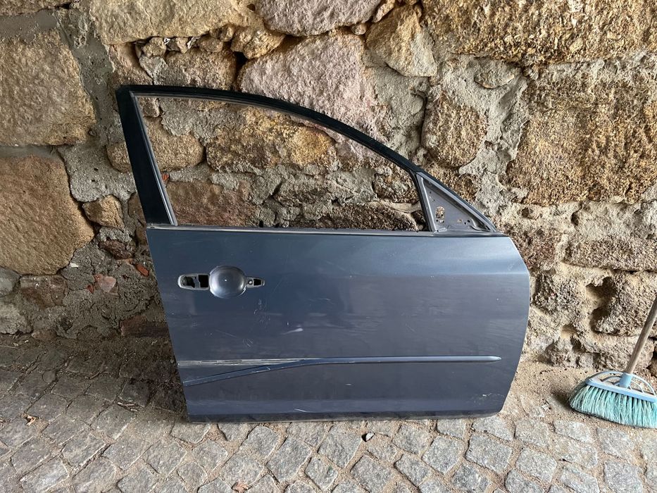 Porta mazda 3 2010