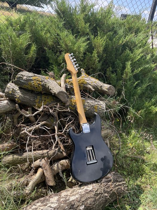 Stratocaster - z najlepszych lat 80'